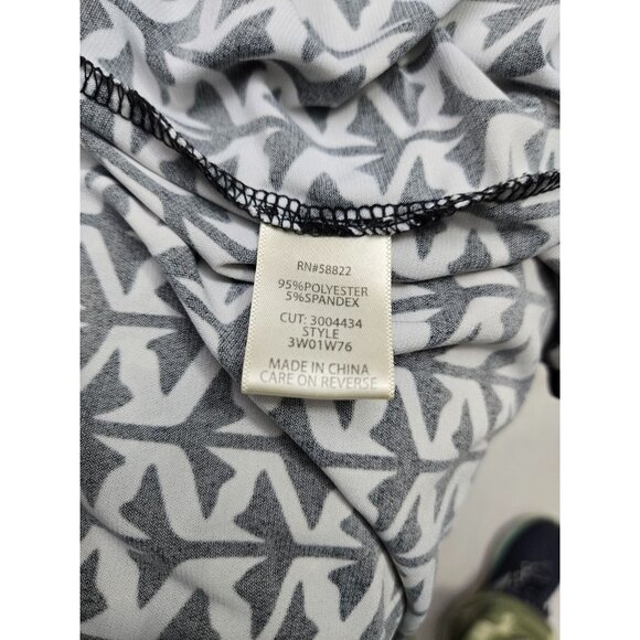 Black & White Geometric Print Blouse By Max Studio  2X  Polyester & Spandex - Picture 5 of 5